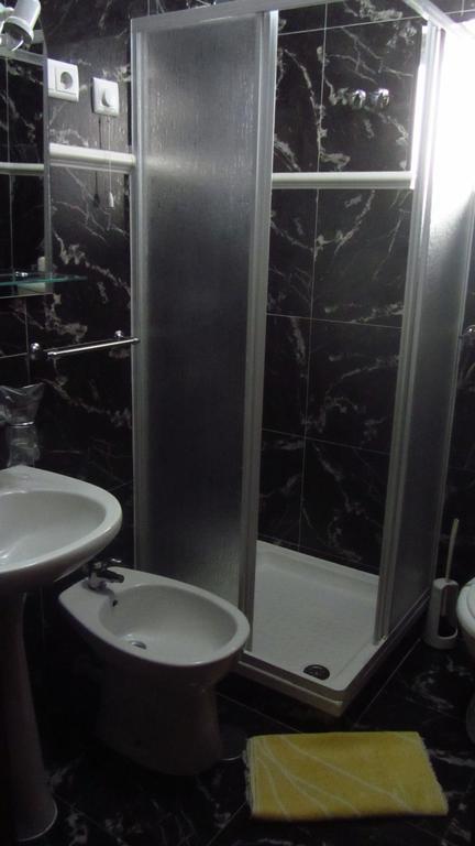 Residencial Martinho Hotel Lousa  Ngoại thất bức ảnh